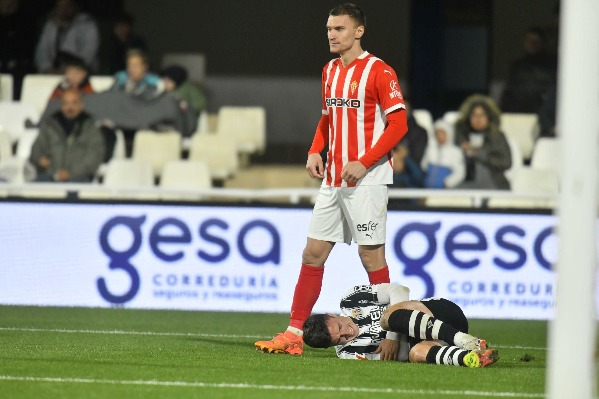 Las imágenes de la victoria del Cartagena frente al Sporting (1-0)