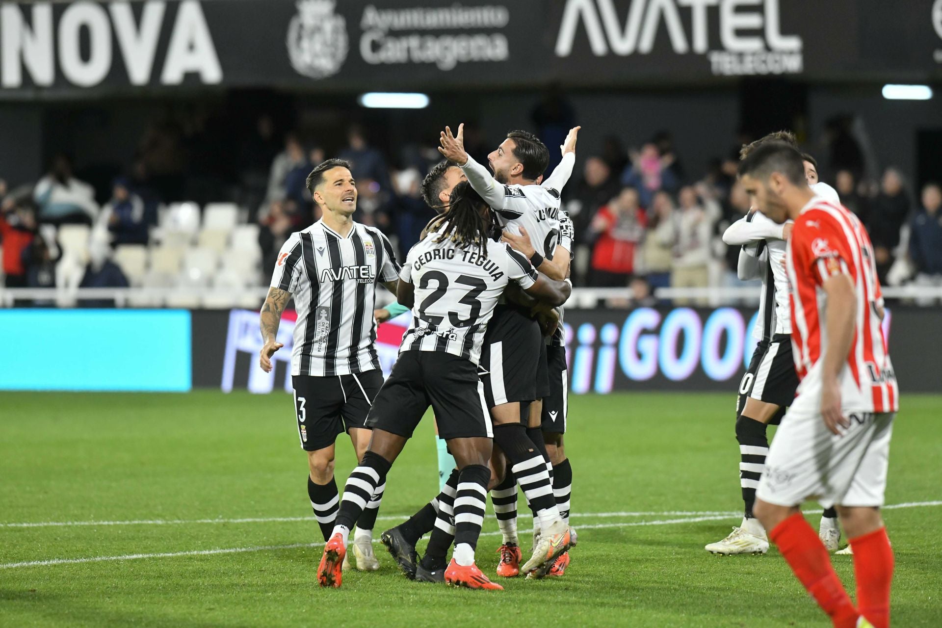 Las imágenes de la victoria del Cartagena frente al Sporting (1-0)