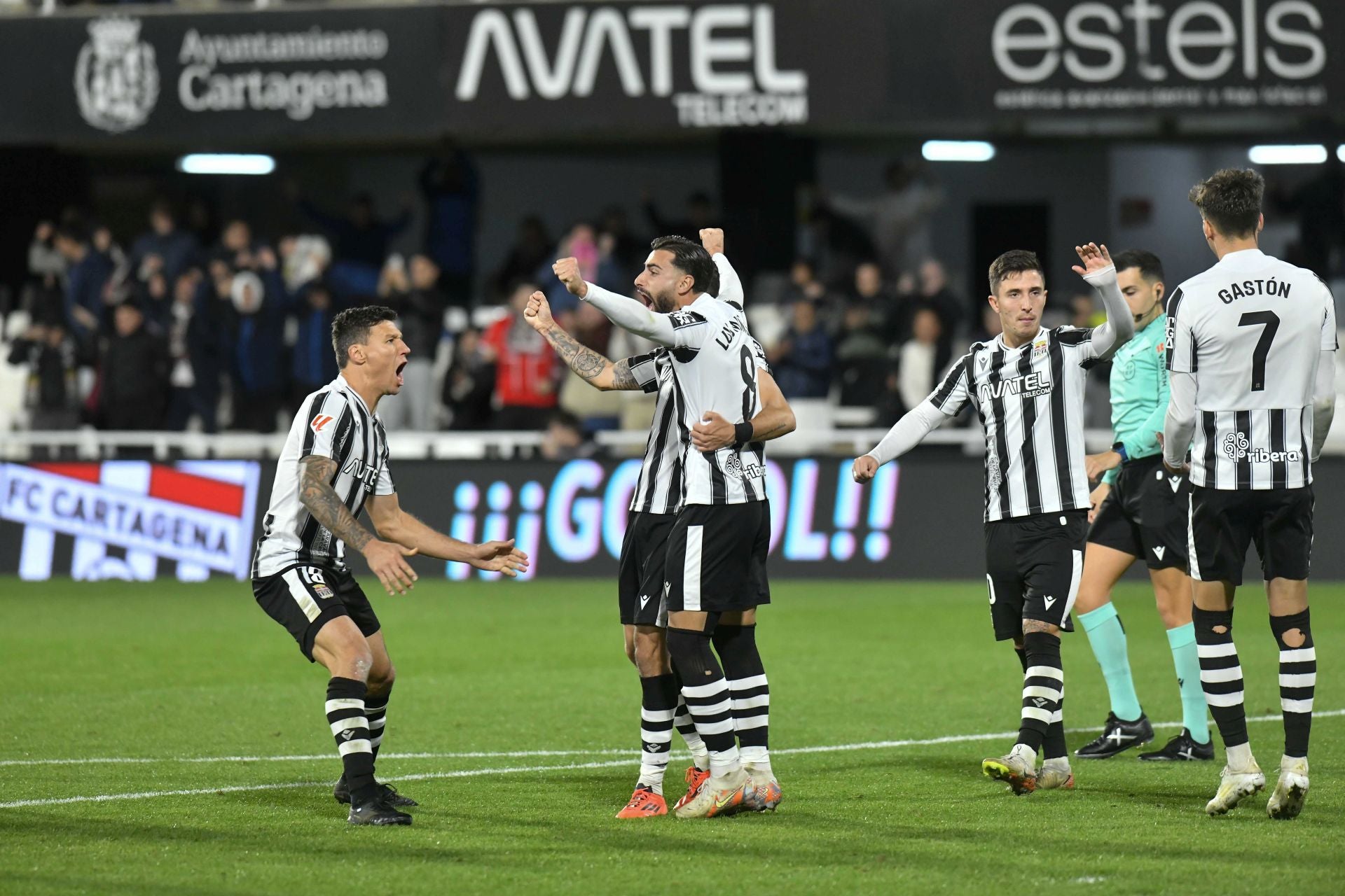 Las imágenes de la victoria del Cartagena frente al Sporting (1-0)