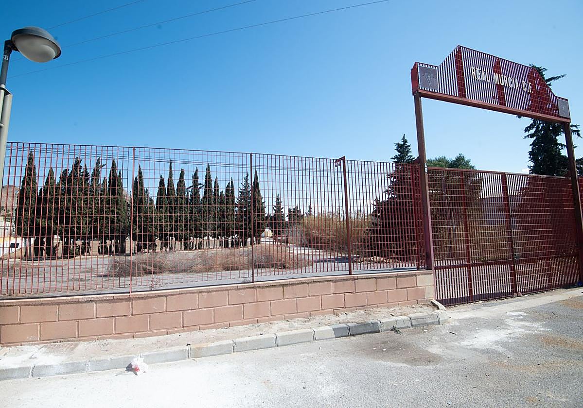 La entrada de las instalaciones en Cobatillas del Real Murcia, en una imagen de archivo.