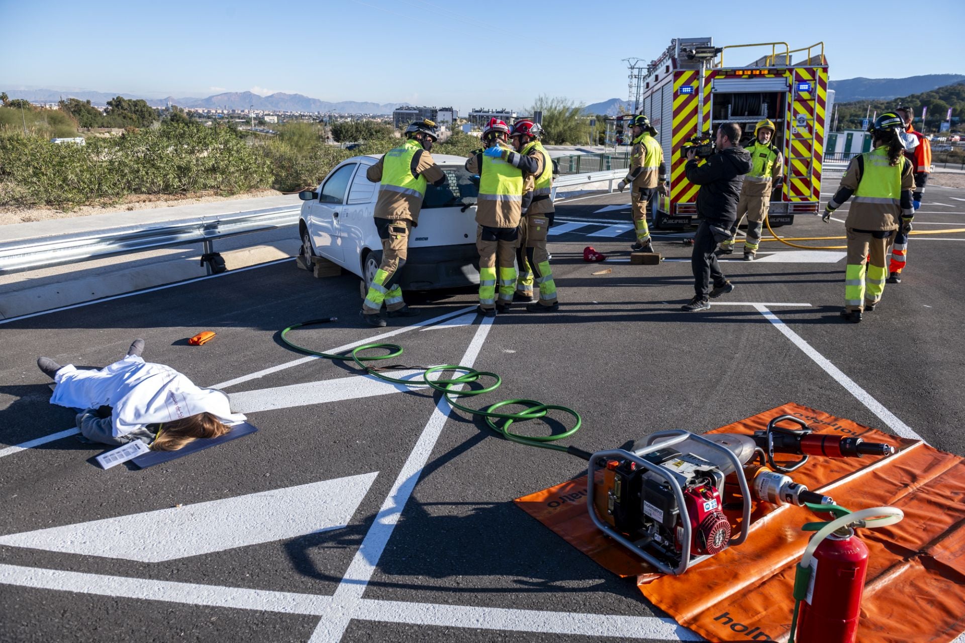 El simulacro de emergencia extrema de la UMU, en imágenes