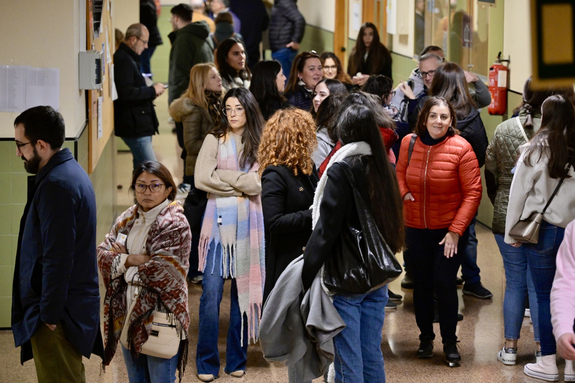 Las oposiciones de la Administración General del Estado en la Región de Murcia, en imágenes