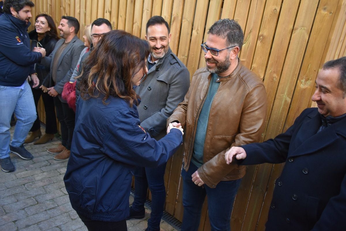 Imágenes de la visita de Díaz Ayuso - I Centro de Acogida