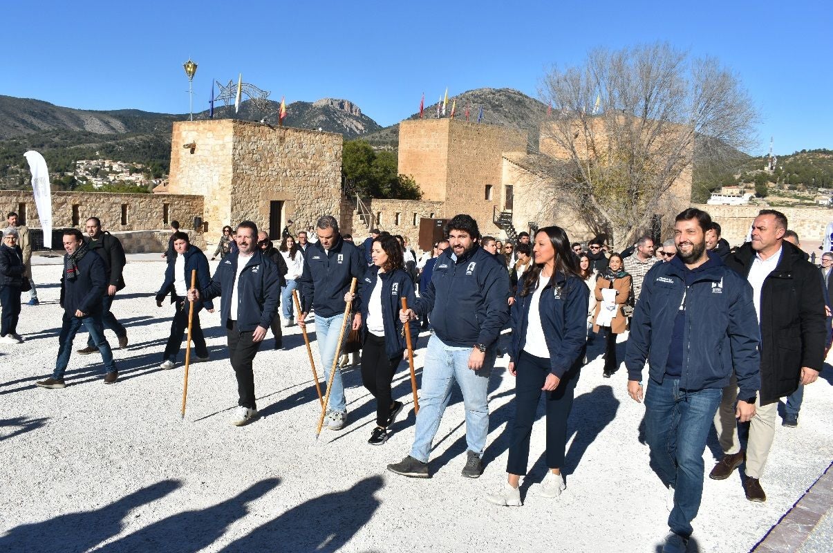 Imágenes de la visita de Díaz Ayuso - II Basílica Vera Cruz