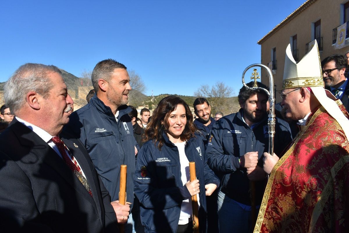 Imágenes de la visita de Díaz Ayuso - II Basílica Vera Cruz