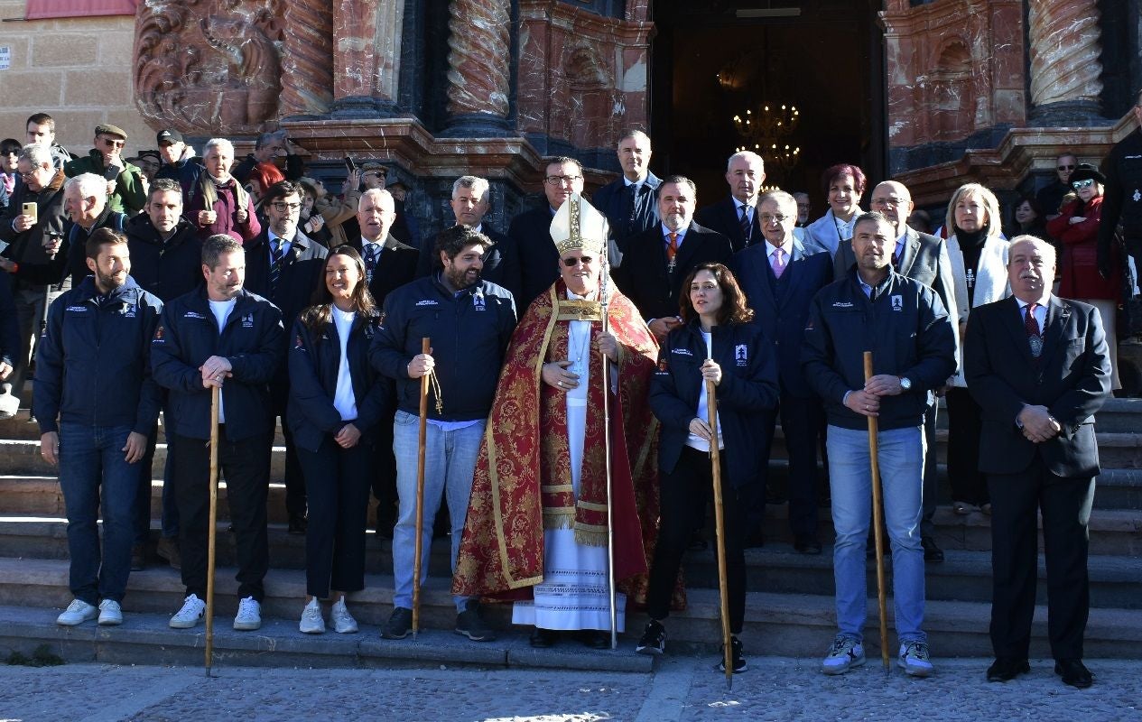 Imágenes de la visita de Díaz Ayuso - II Basílica Vera Cruz