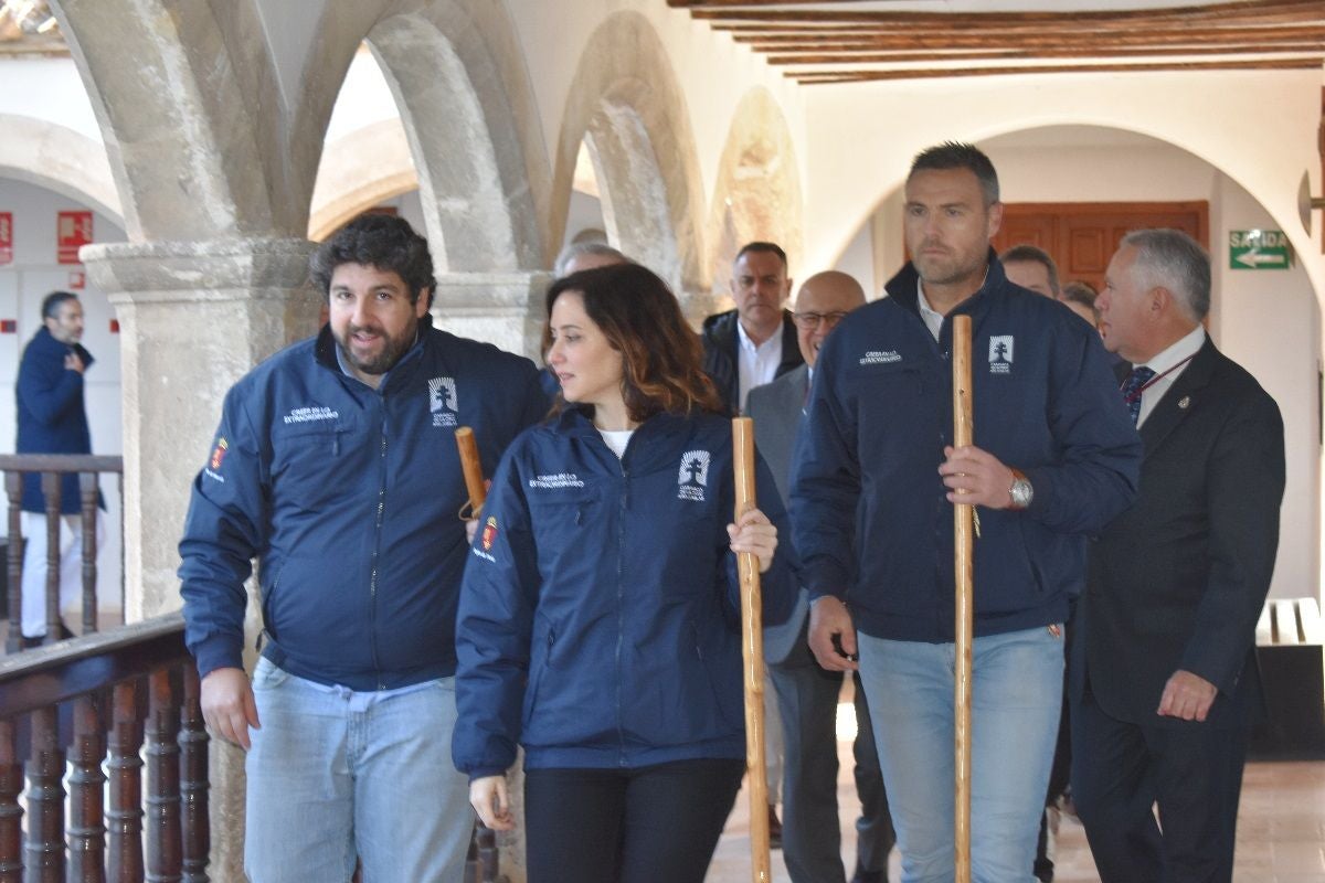 Imágenes de la visita de Díaz Ayuso - II Basílica Vera Cruz