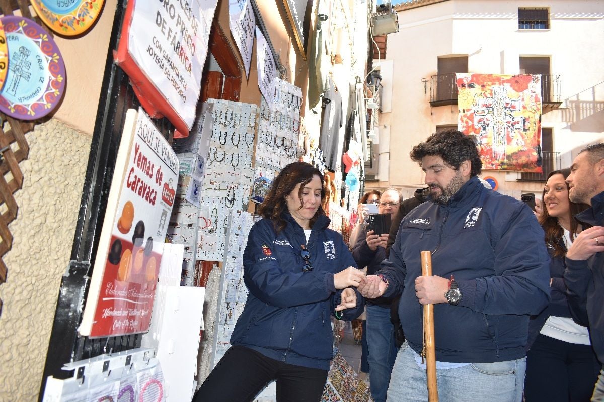 Imágenes de la visita de Díaz Ayuso - III Ayuntamiento