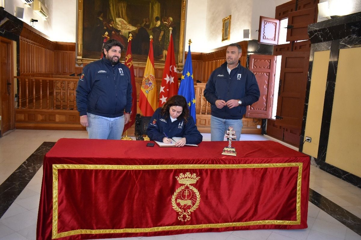Imágenes de la visita de Díaz Ayuso - III Ayuntamiento