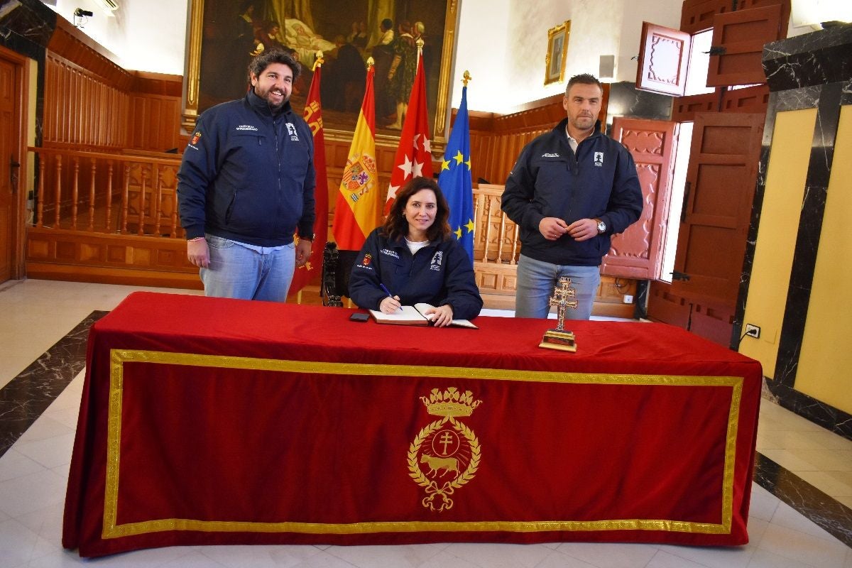 Imágenes de la visita de Díaz Ayuso - III Ayuntamiento