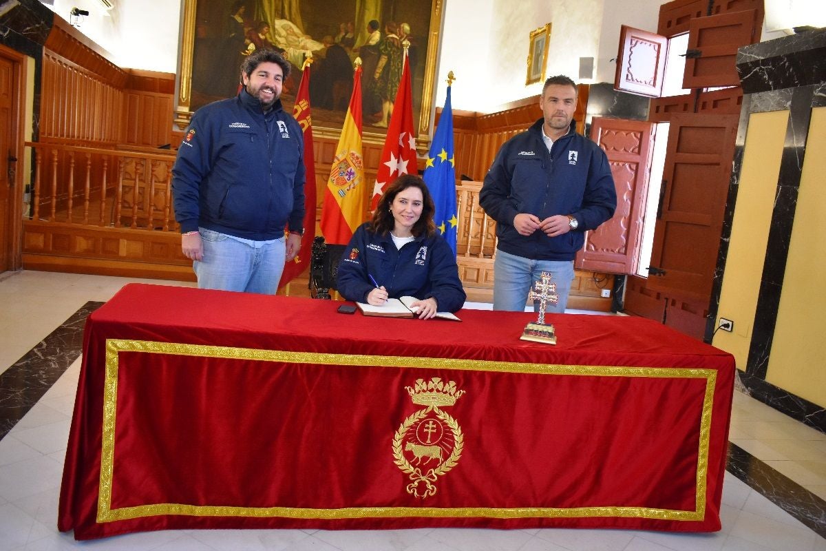 Imágenes de la visita de Díaz Ayuso - III Ayuntamiento