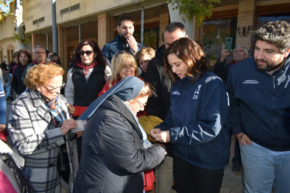 Imágenes de la visita de Díaz Ayuso - III Ayuntamiento