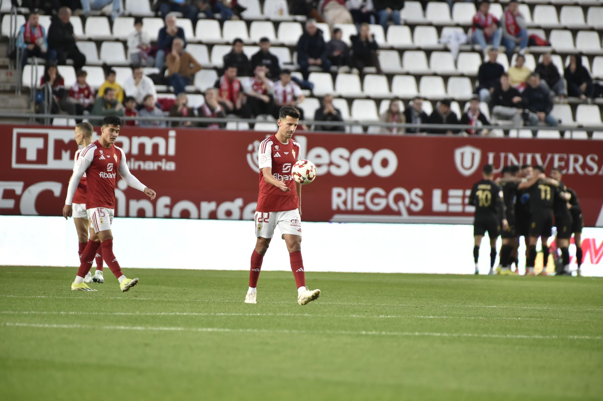 El empate del Real Murcia frente al Intercity, en imágenes