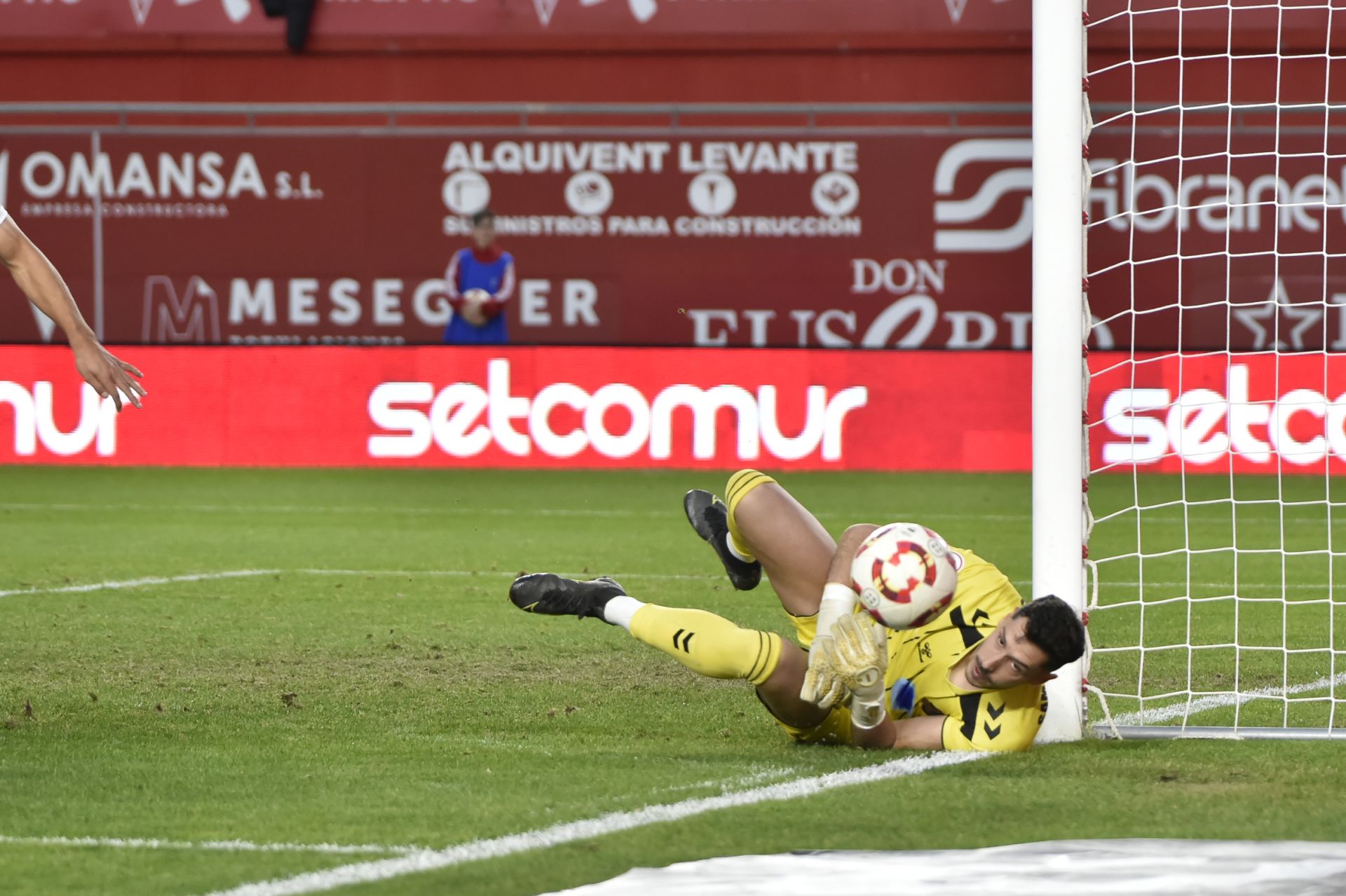El empate del Real Murcia frente al Intercity, en imágenes