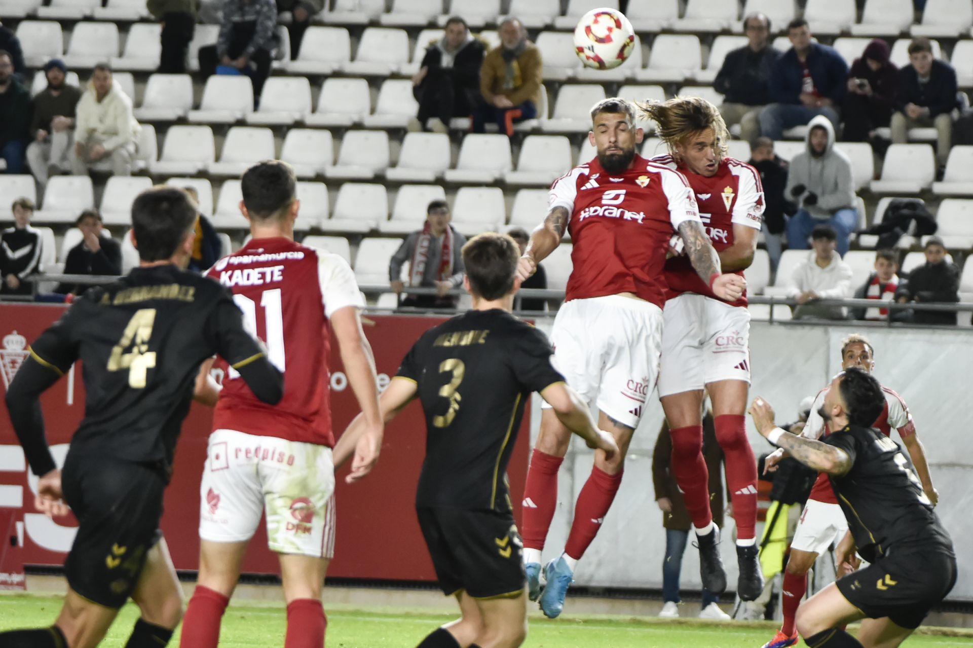 El empate del Real Murcia frente al Intercity, en imágenes