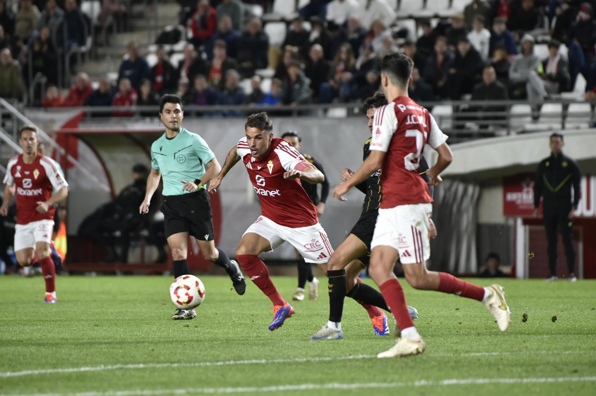 El empate del Real Murcia frente al Intercity, en imágenes