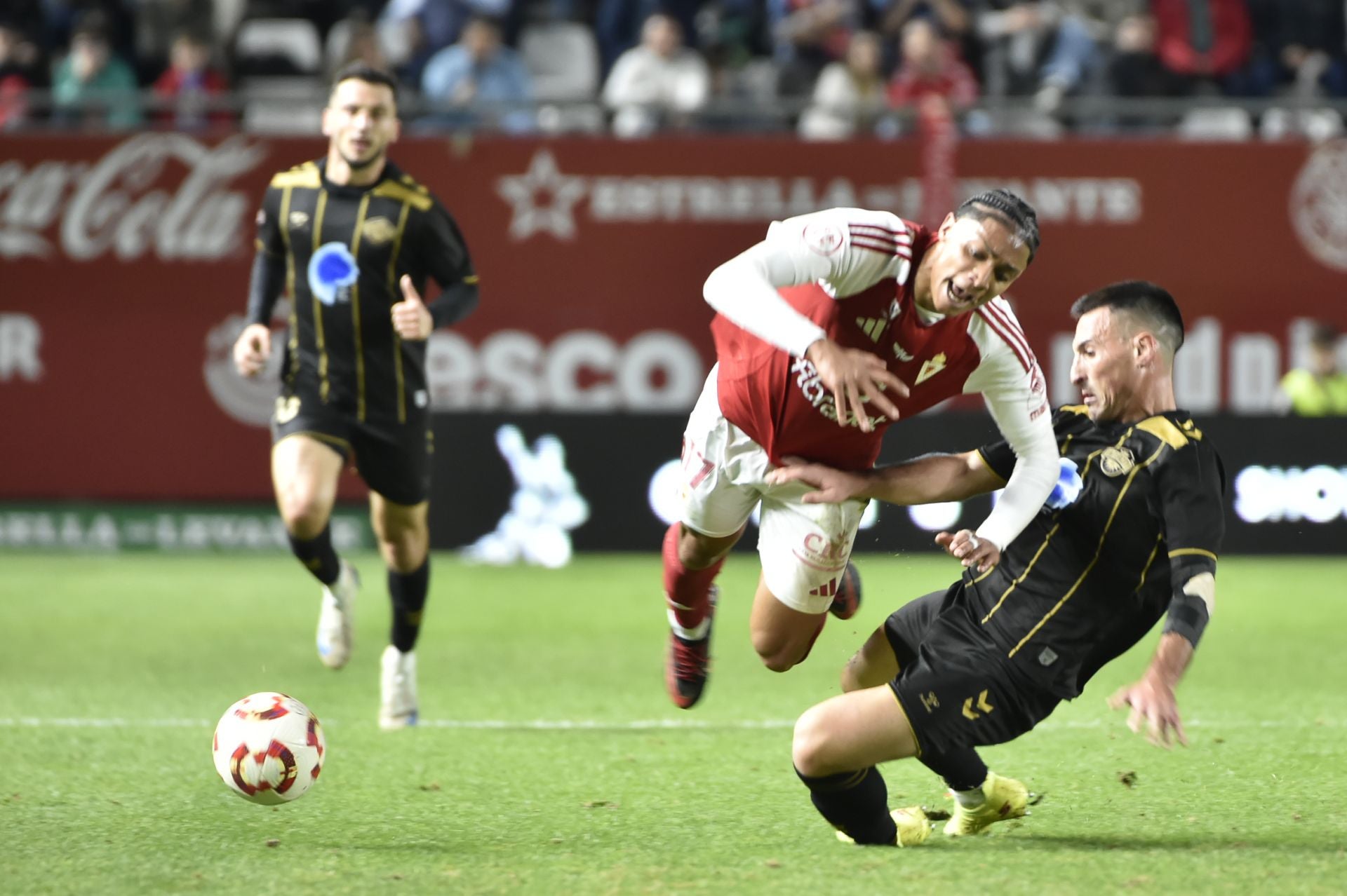 El empate del Real Murcia frente al Intercity, en imágenes