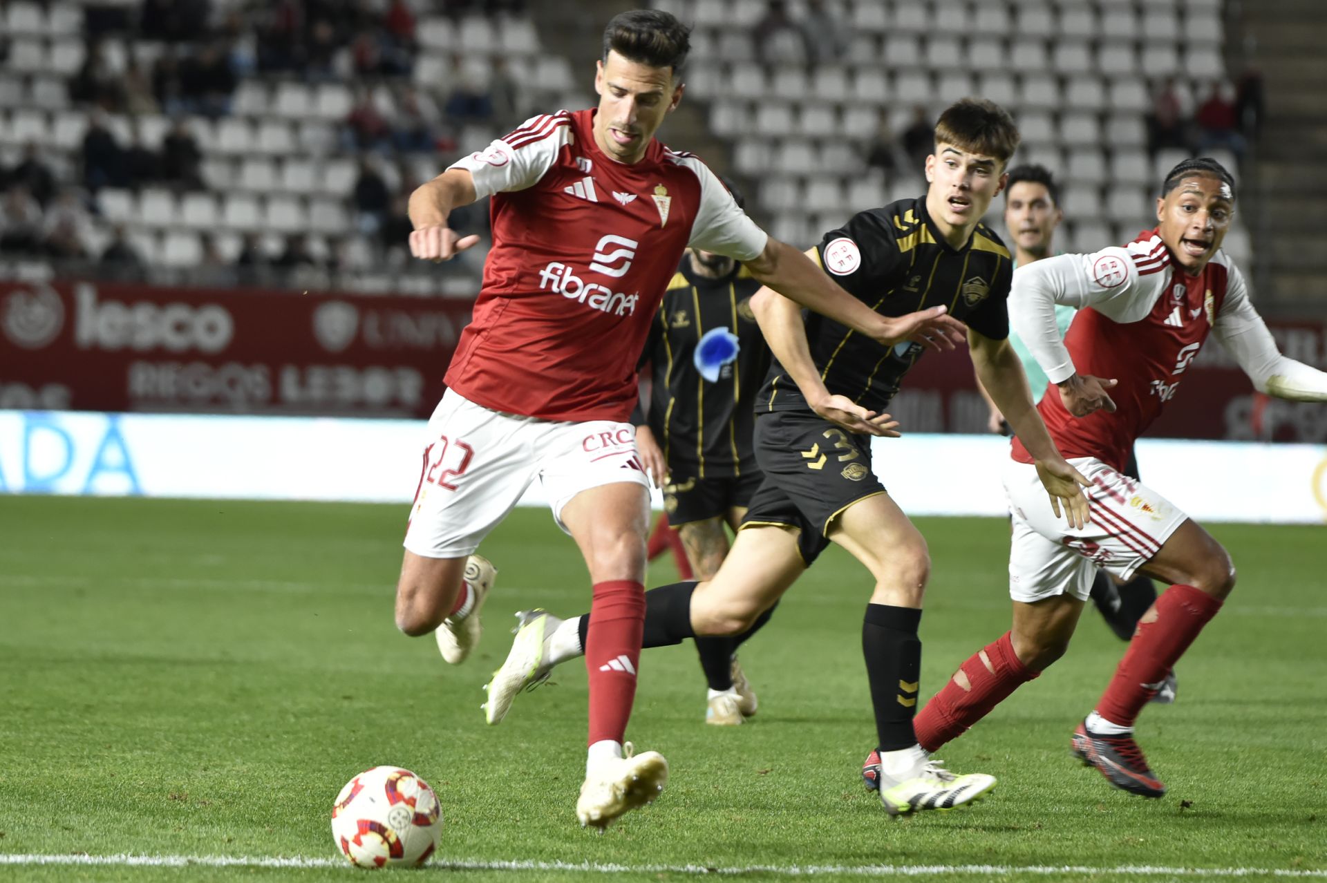 El empate del Real Murcia frente al Intercity, en imágenes