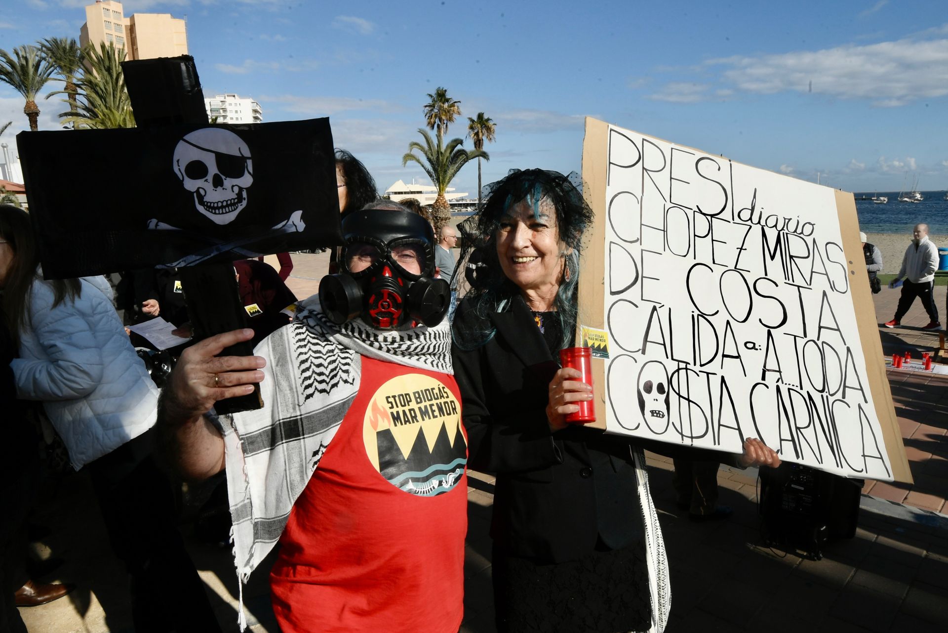 La marcha fúnebre contra la planta de biometano en San Javier, en imágenes