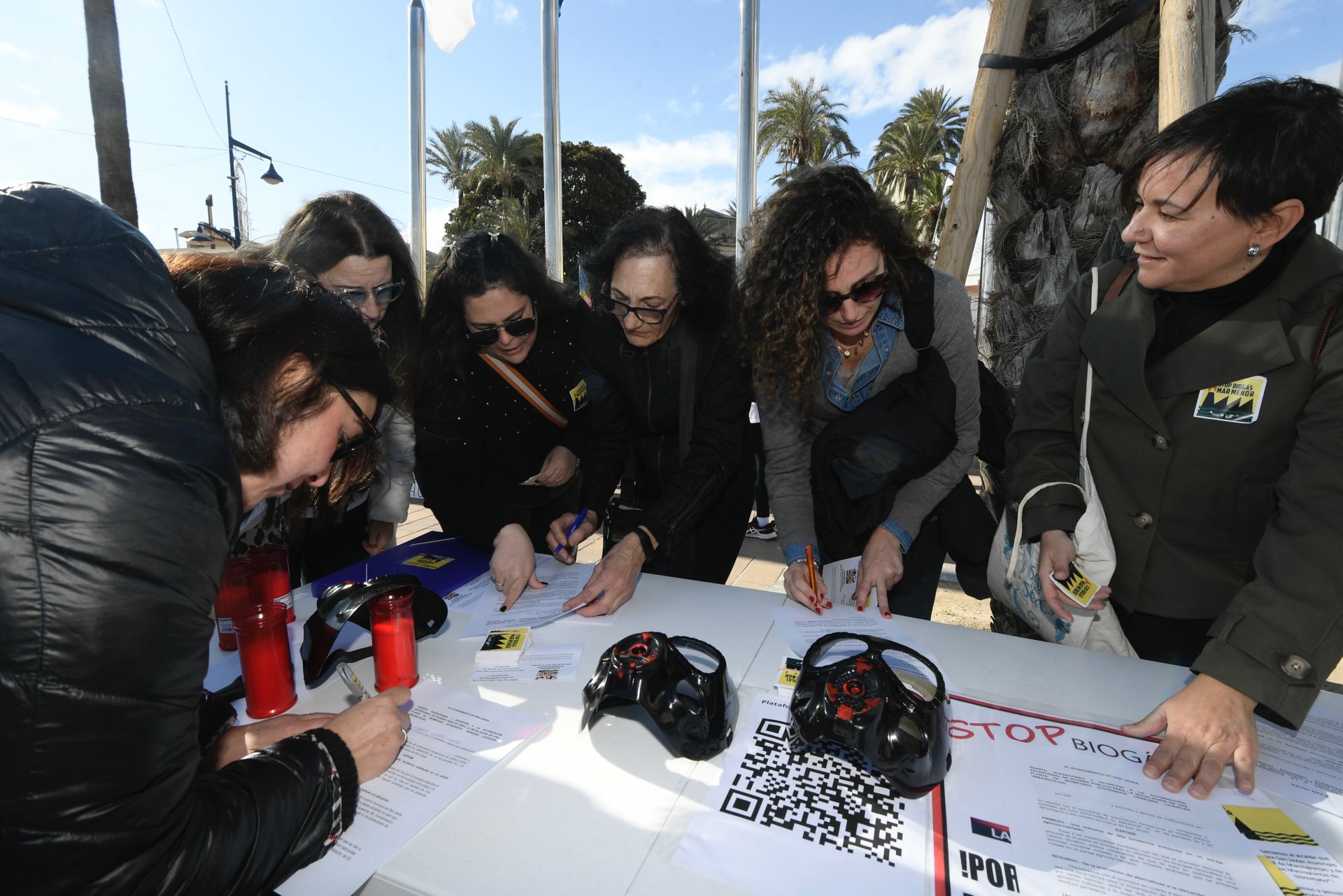 La marcha fúnebre contra la planta de biometano en San Javier, en imágenes