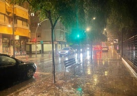 El agua cae sobre Lorca, en una imagen de archivo.