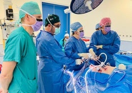 Intervención quirúrgica en el hospital Santa Lucía.