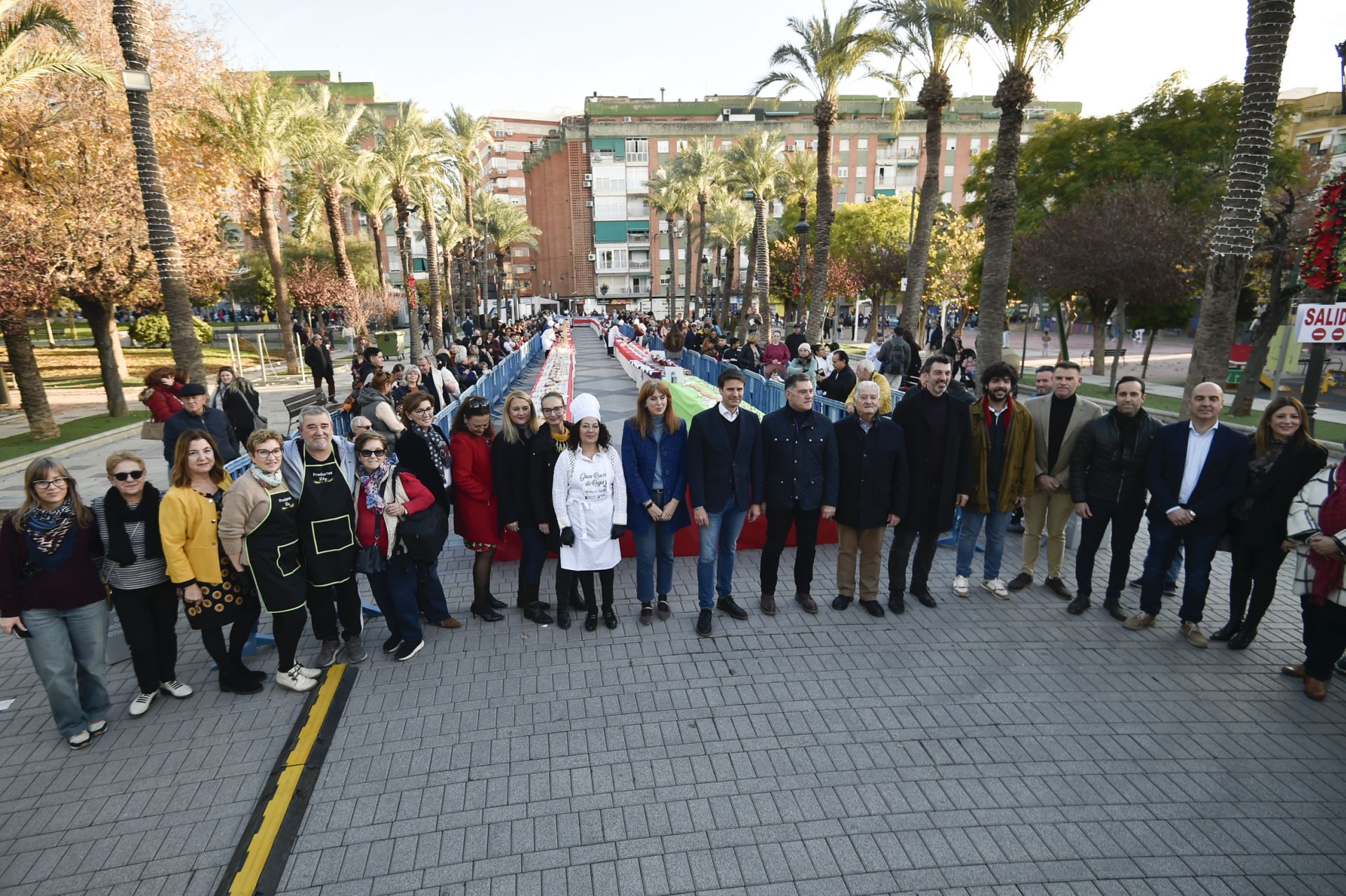 Un roscón de Reyes de 155 metros en Molina de Segura