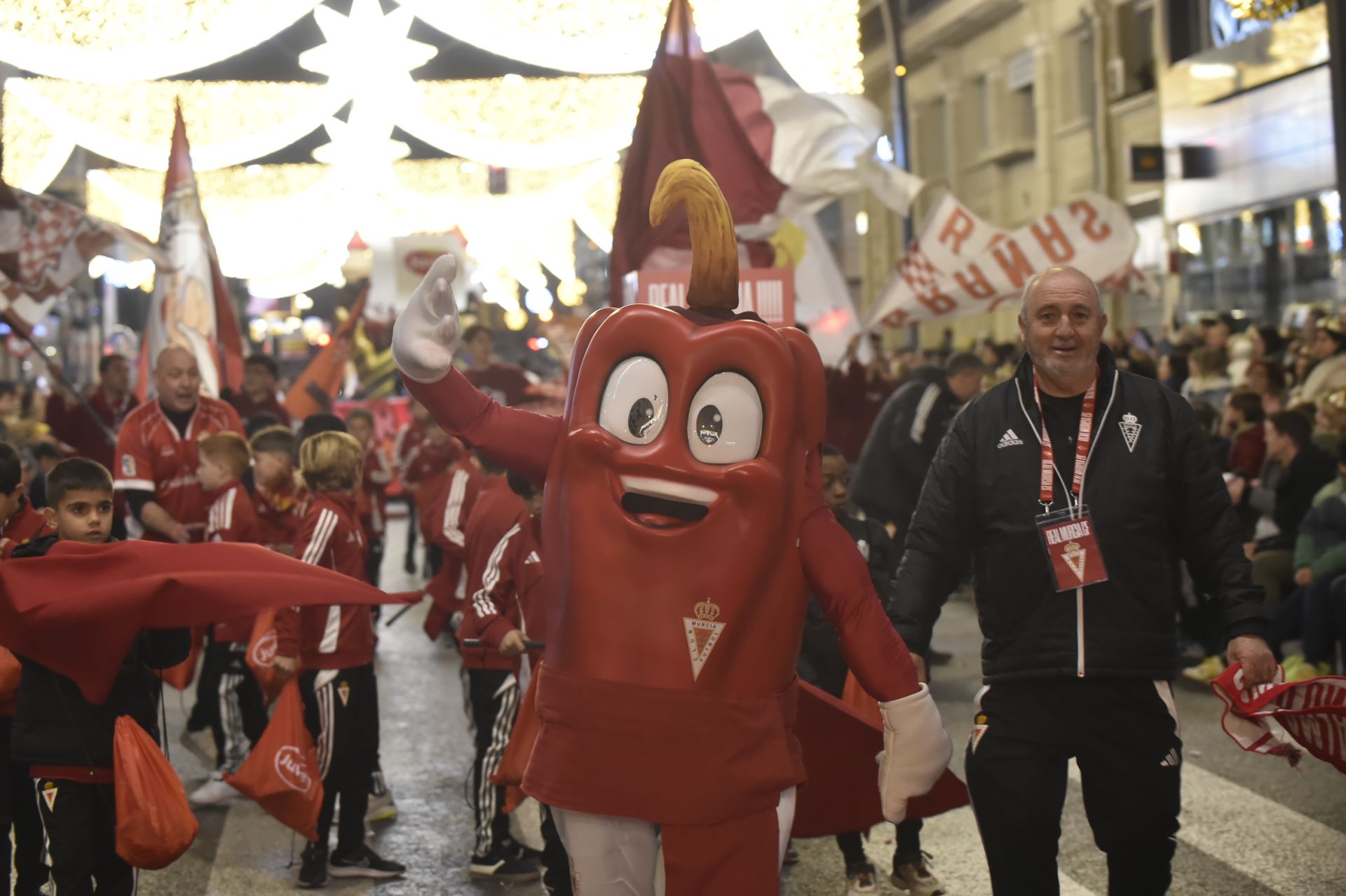 La cabalgata de los Reyes Magos en Murcia, en imágenes