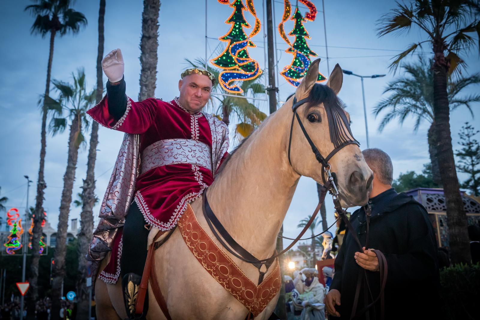 Las imágenes de la cabalgata de Reyes Magos de Torrevieja