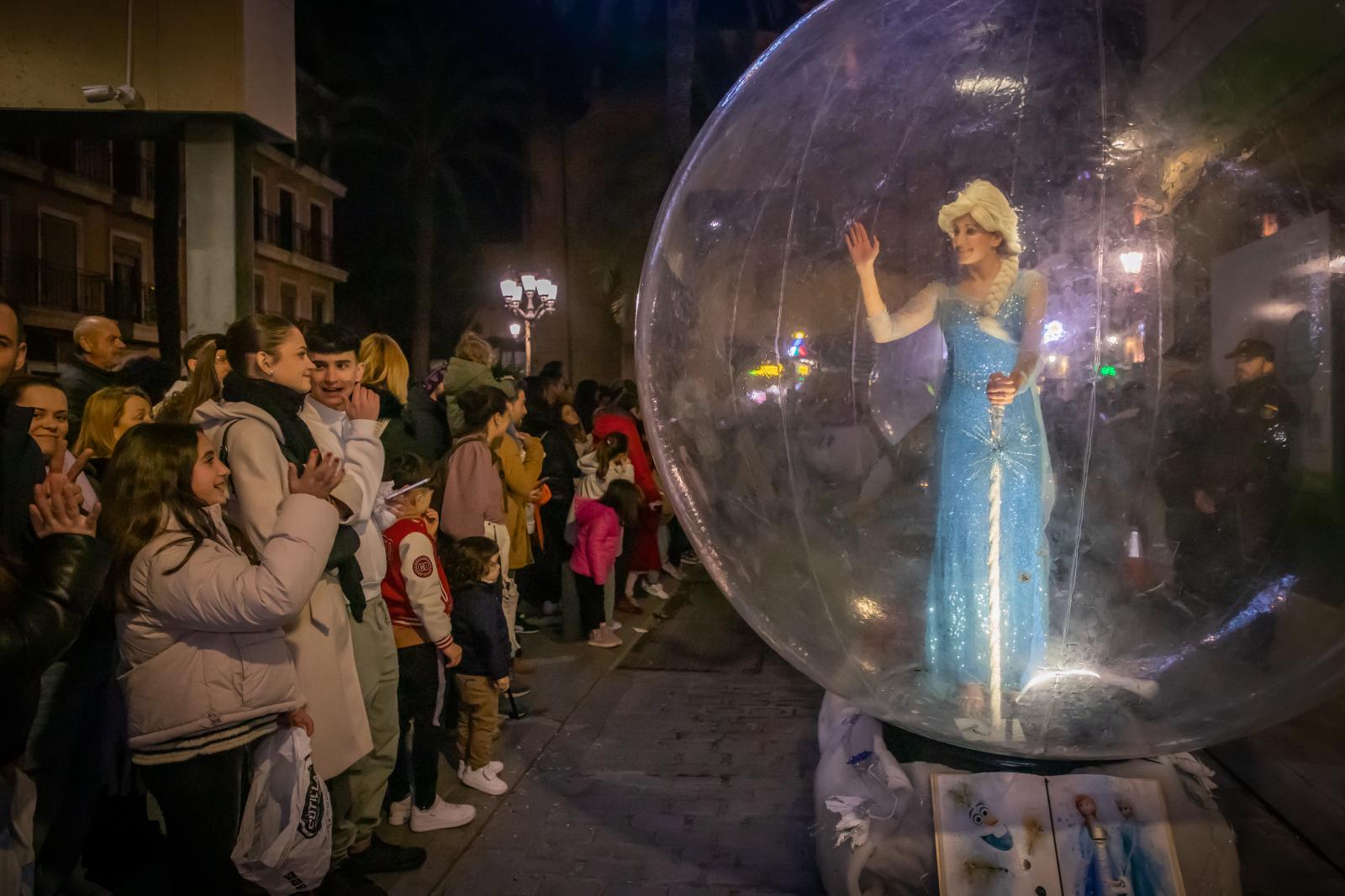 Las imágenes de la cabalgata de Reyes Magos de Orihuela