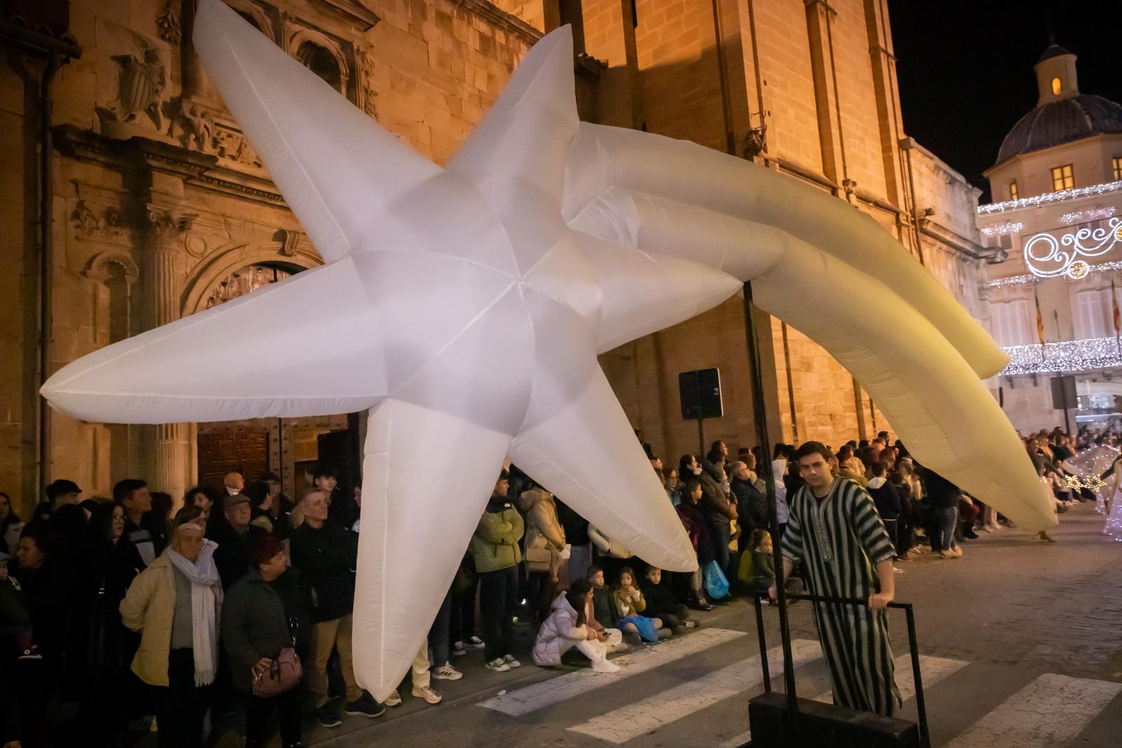 Las imágenes de la cabalgata de Reyes Magos de Orihuela