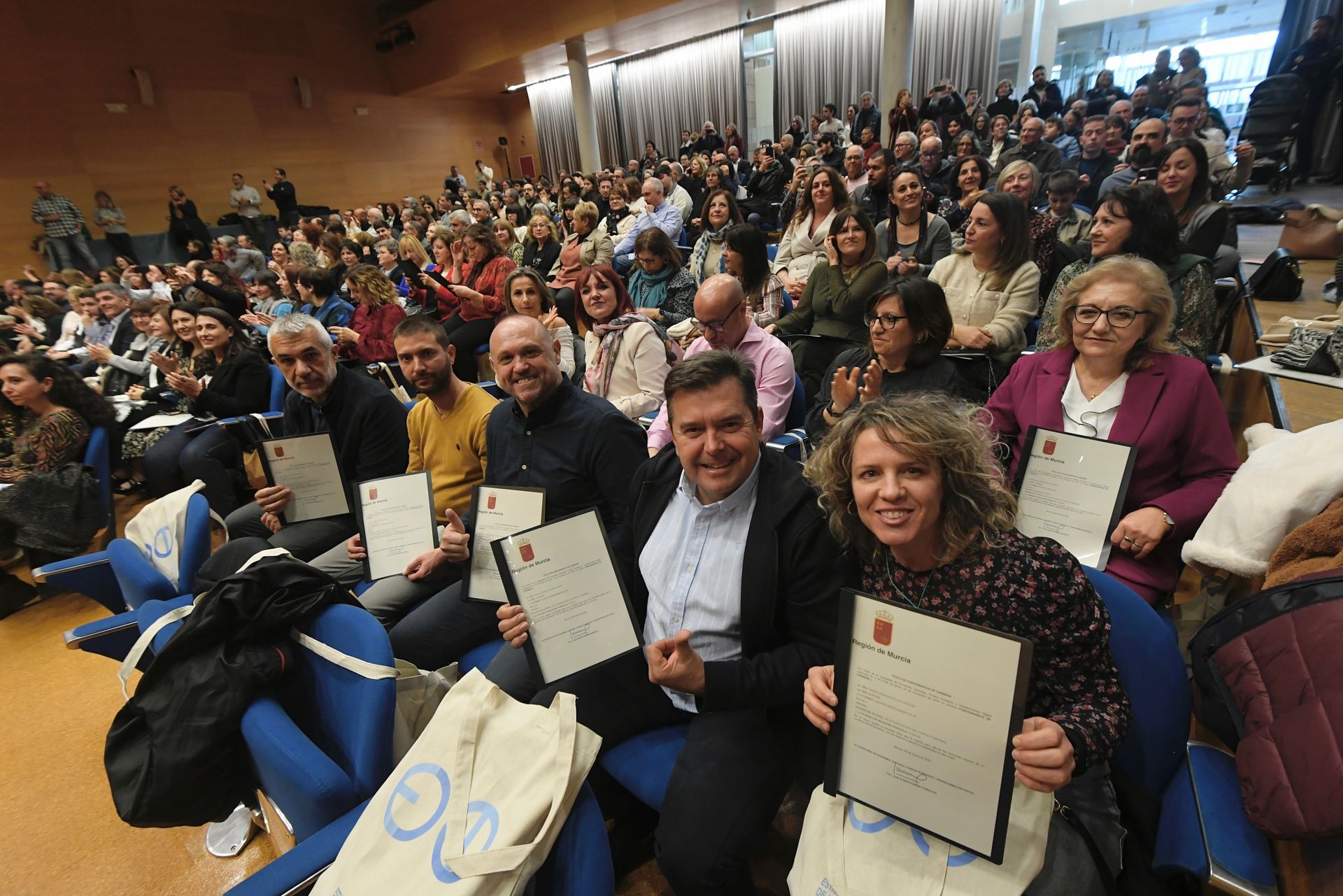 Cerca de un centenar de trabajadores se incorporan a la Administración pública de la Región de Murcia
