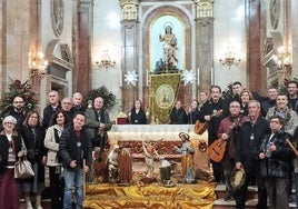 Las cuadrillas de Blanca en la iglesia de San Juan.