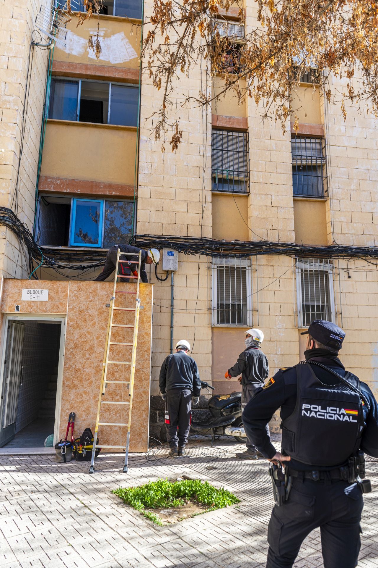 La redada antidroga en el barrio murciano de La Paz, en imágenes