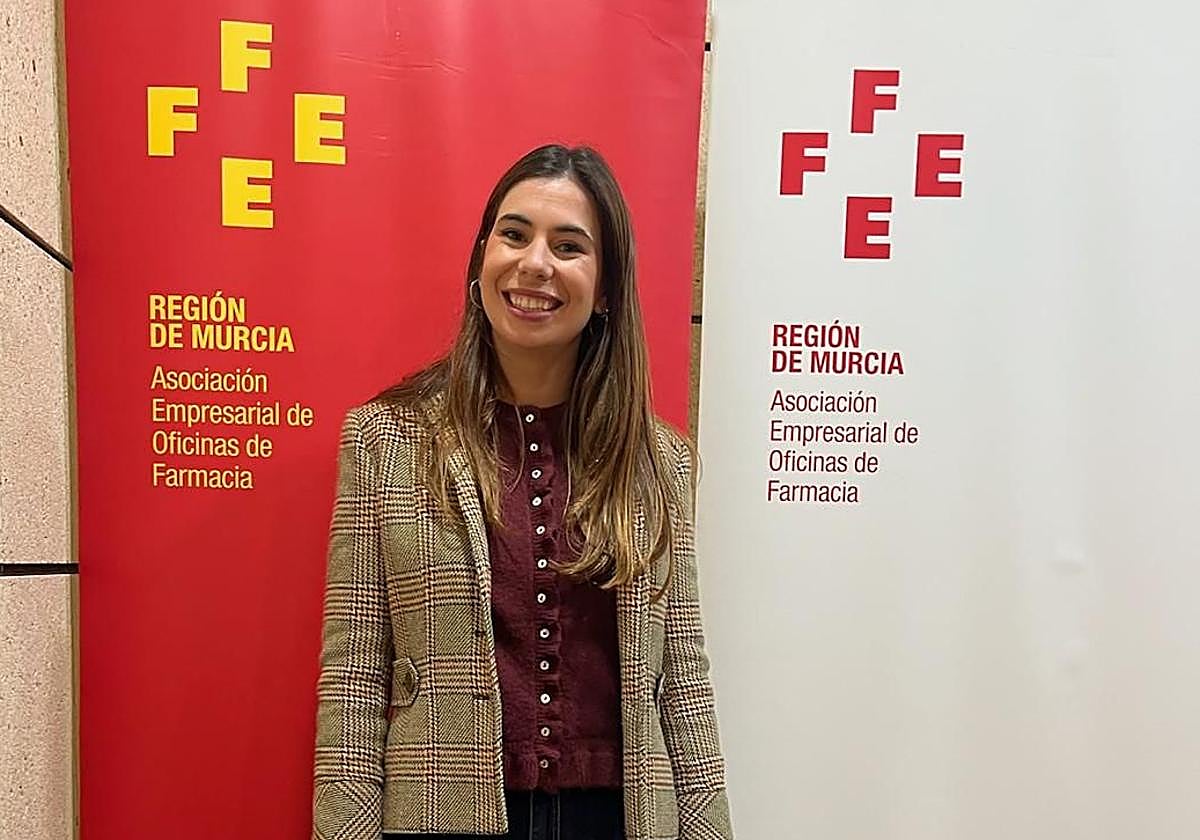 La nueva presidenta de FEFE Murcia, María Victoria Hervás López.