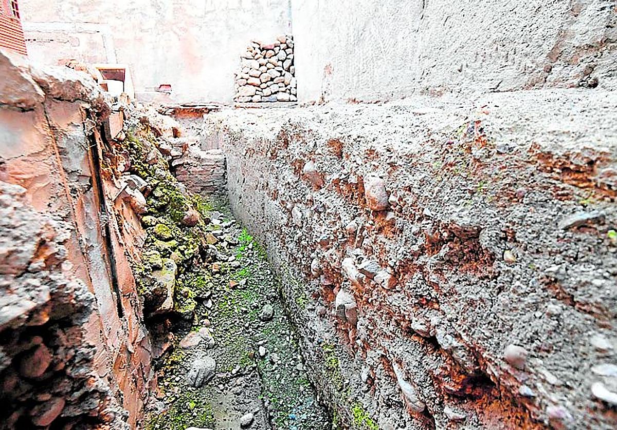 Lienzo de muralla medieval hallado en Molina.