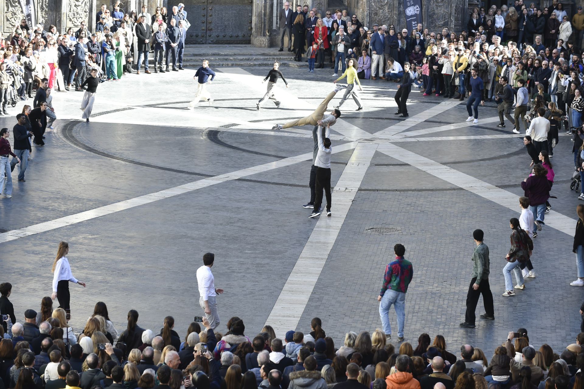 El encendido del pebetero del 1200 aniversario de Murcia y acto inaugural, en imágenes