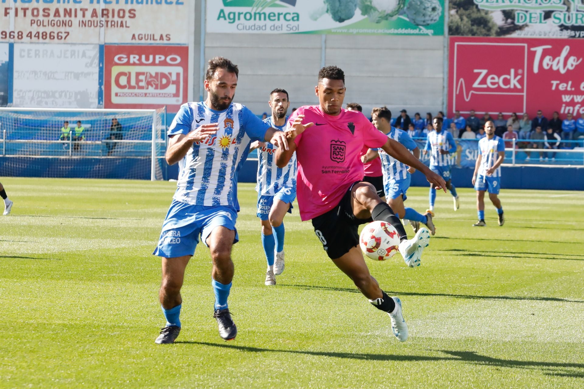 Las imágenes del Águilas-San Fernando (1-1)