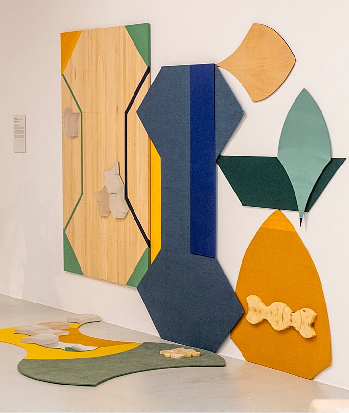 Imagen secundaria 2 - &#039;Poesía de La Alhambra&#039; muestra en el Centro Párraga obras de 11 artistas jóvenes y relevantes