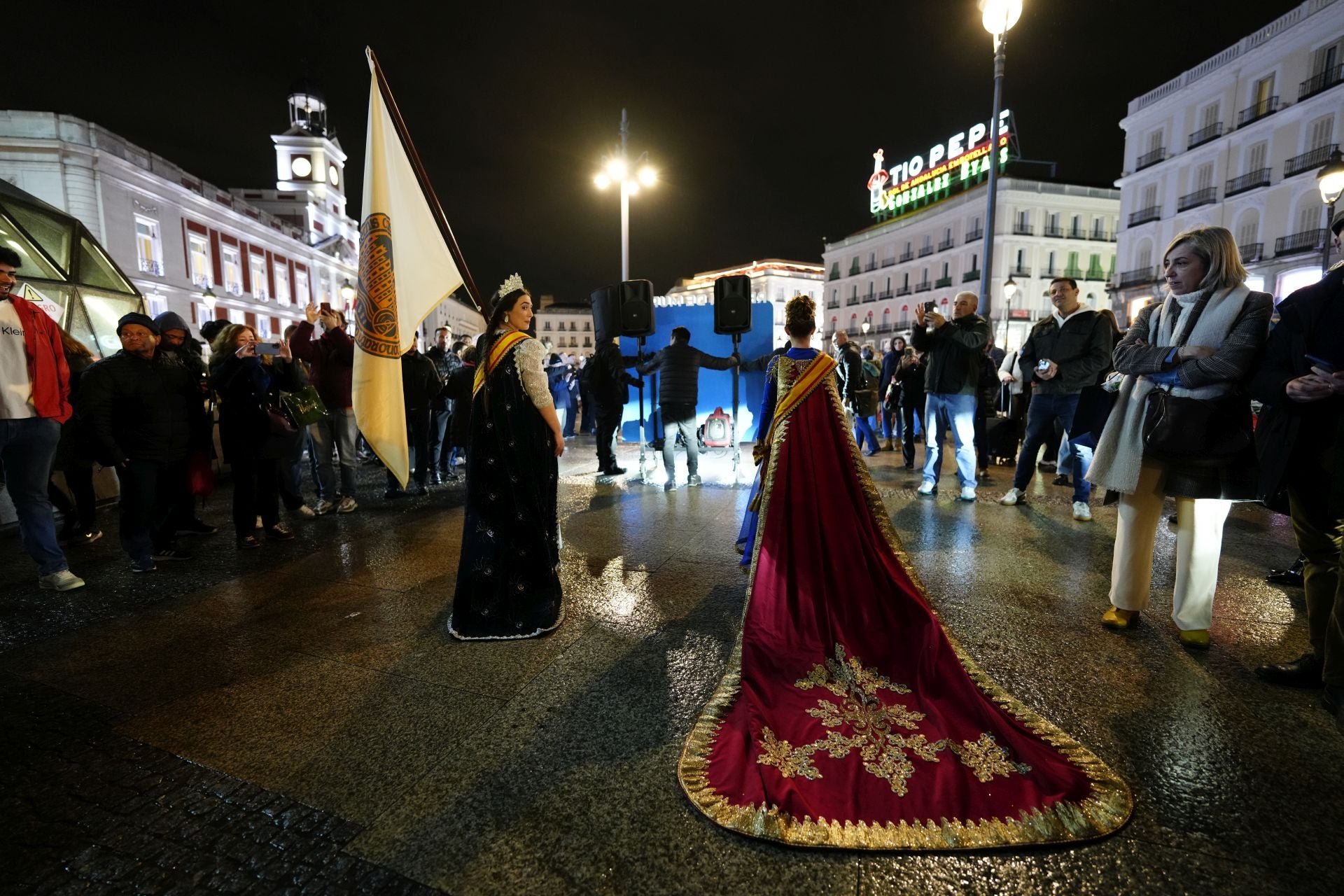 Las imágenes del desfile de Moros y Cristianos, sardineros y huertanos en Madrid