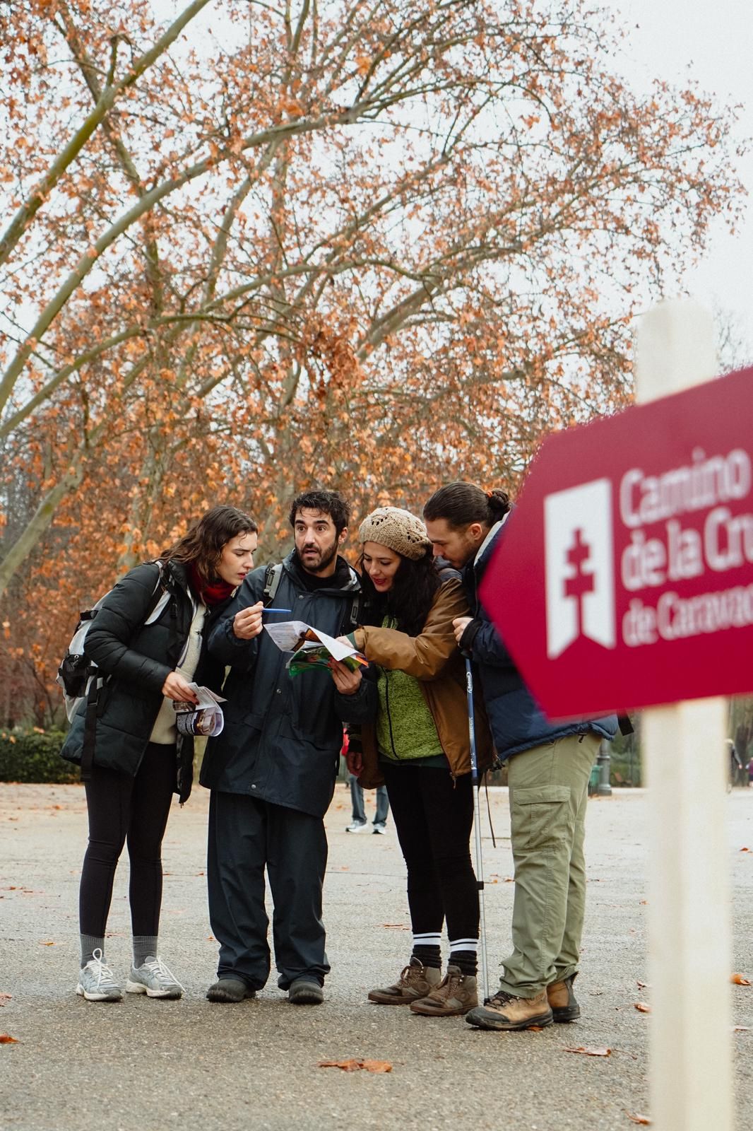 Caravaca recrea los caminos de la Cruz en el parque de El Retiro