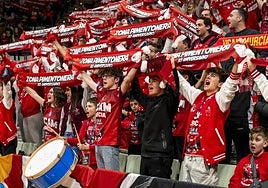 La afición se entregó a un UCAM con el que sí gustó reconocerse.