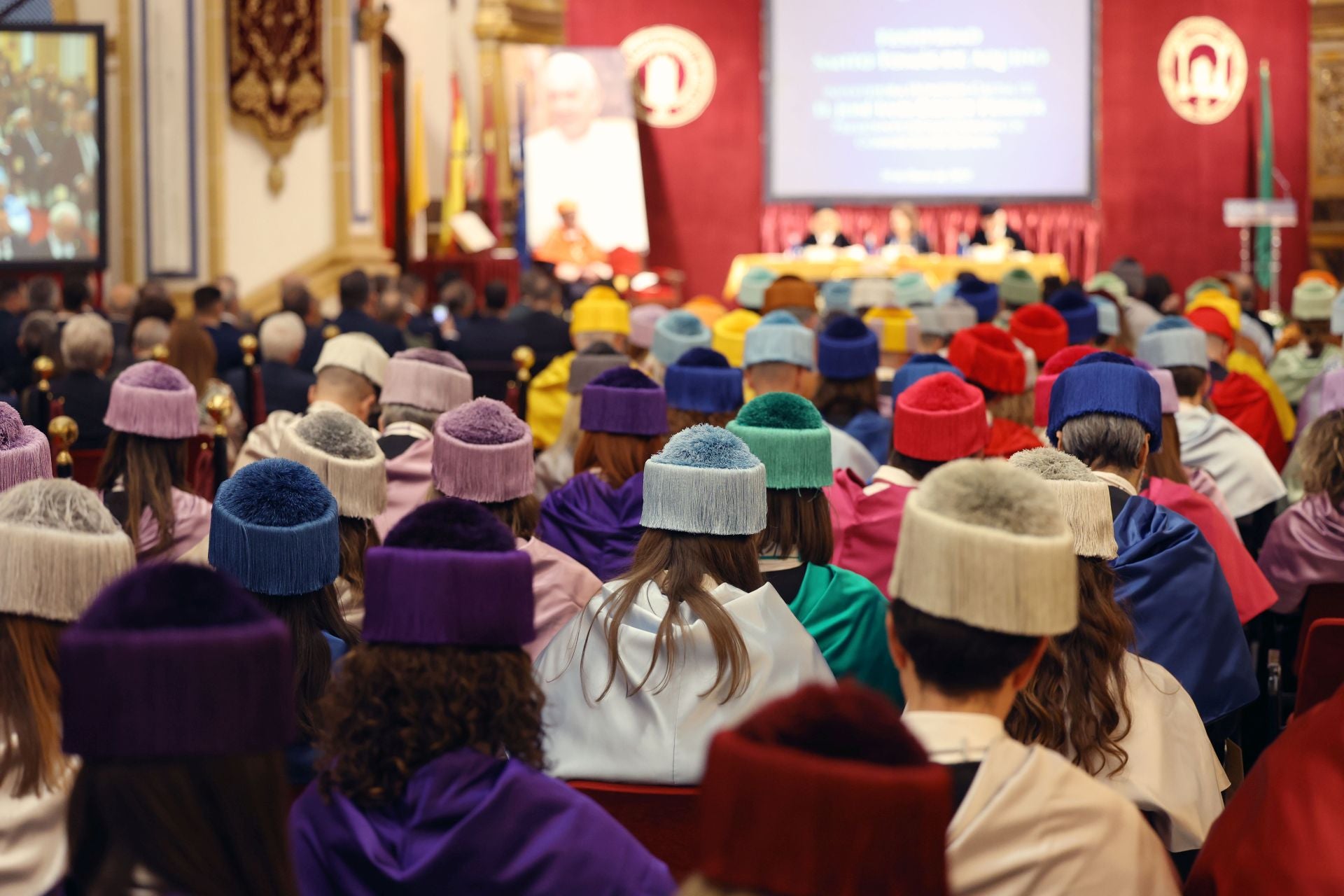 La UCAM nombra &#039;honoris causa&#039; al presidente de la Cámara de Comercio, en imágenes