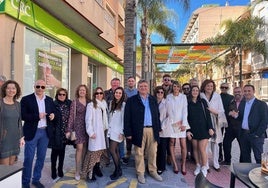 Equipo profesional y docente de Aula Nova.