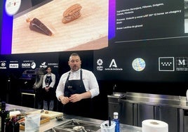 El chef de Frases, Marco Antonio Iniesta, durante su ponencia en Madrid Fusión.