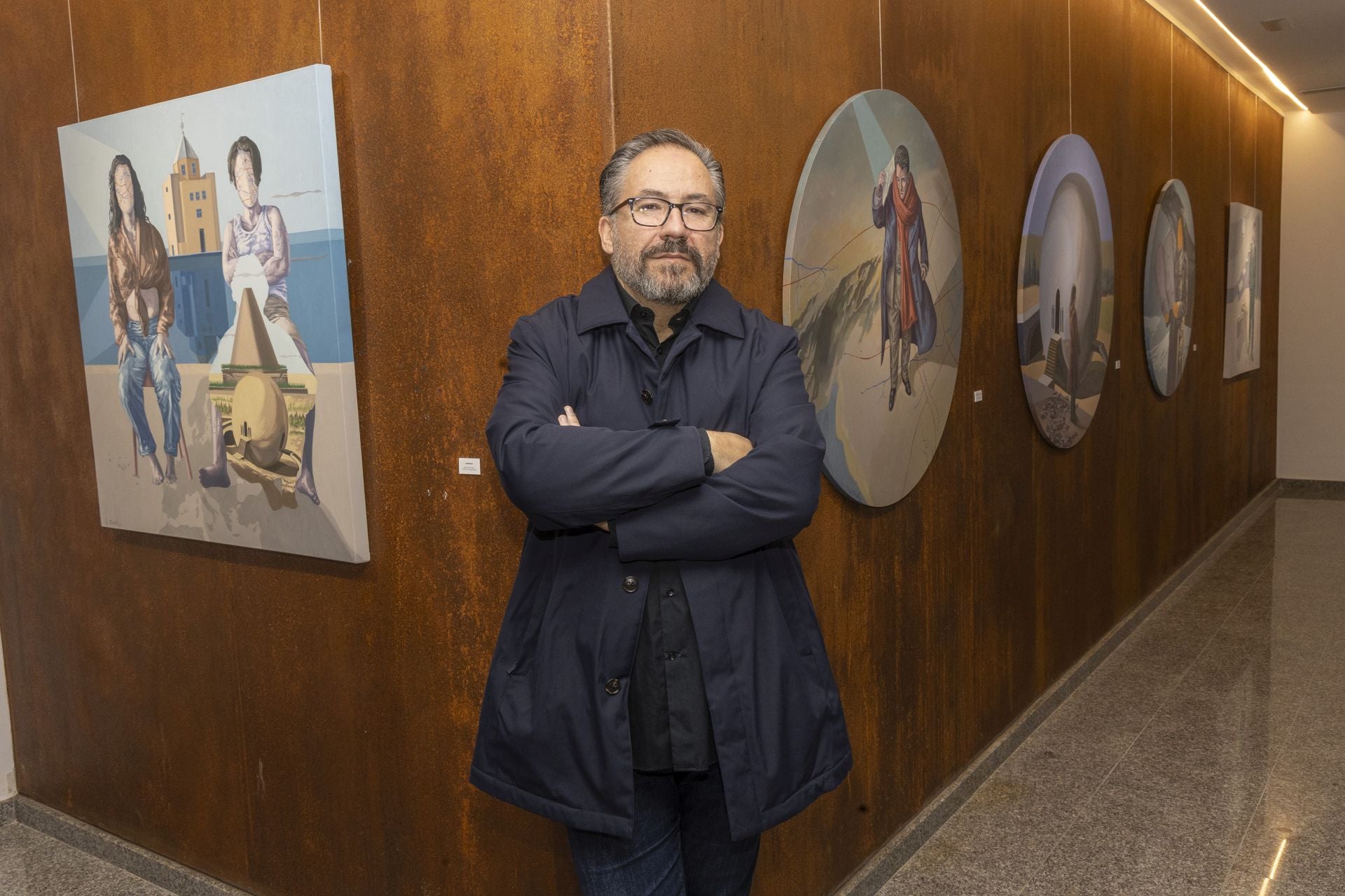 La exposición &#039;Ucrónicas&#039; de Salvador Torres, en imágenes