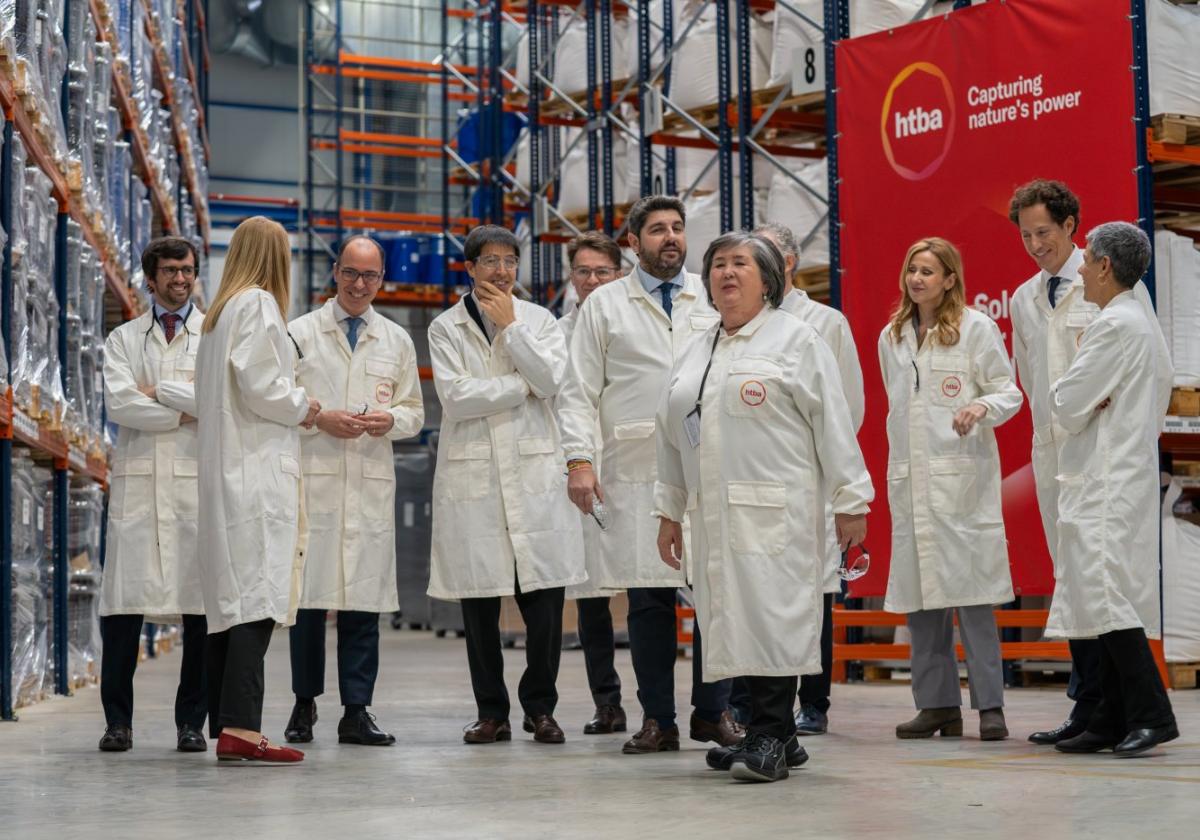 La empresa htba de beniel exporta vitamina b12 a sesenta países | la verdad