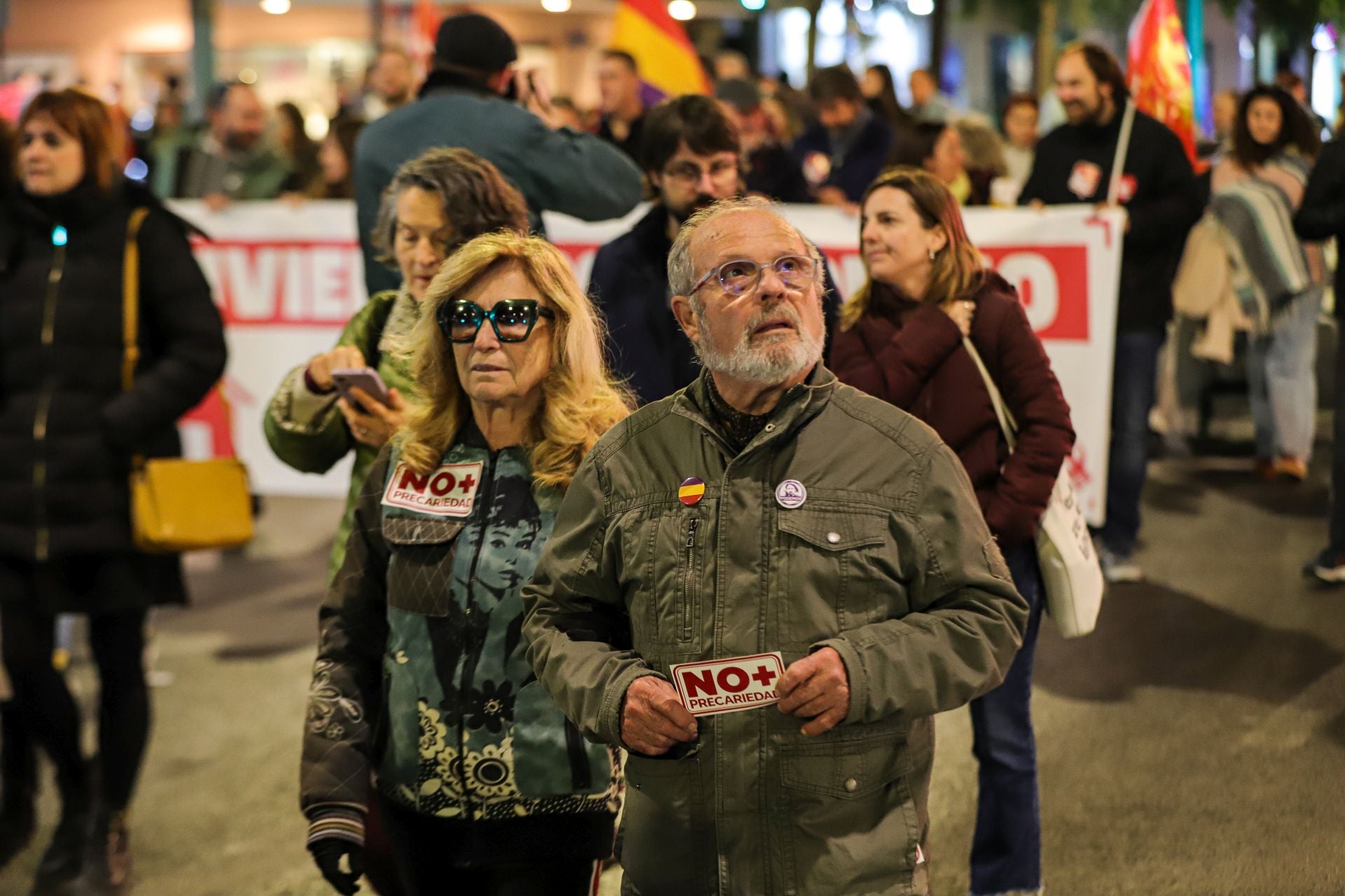 En imágenes, la marcha por la ILP por una vivienda digna