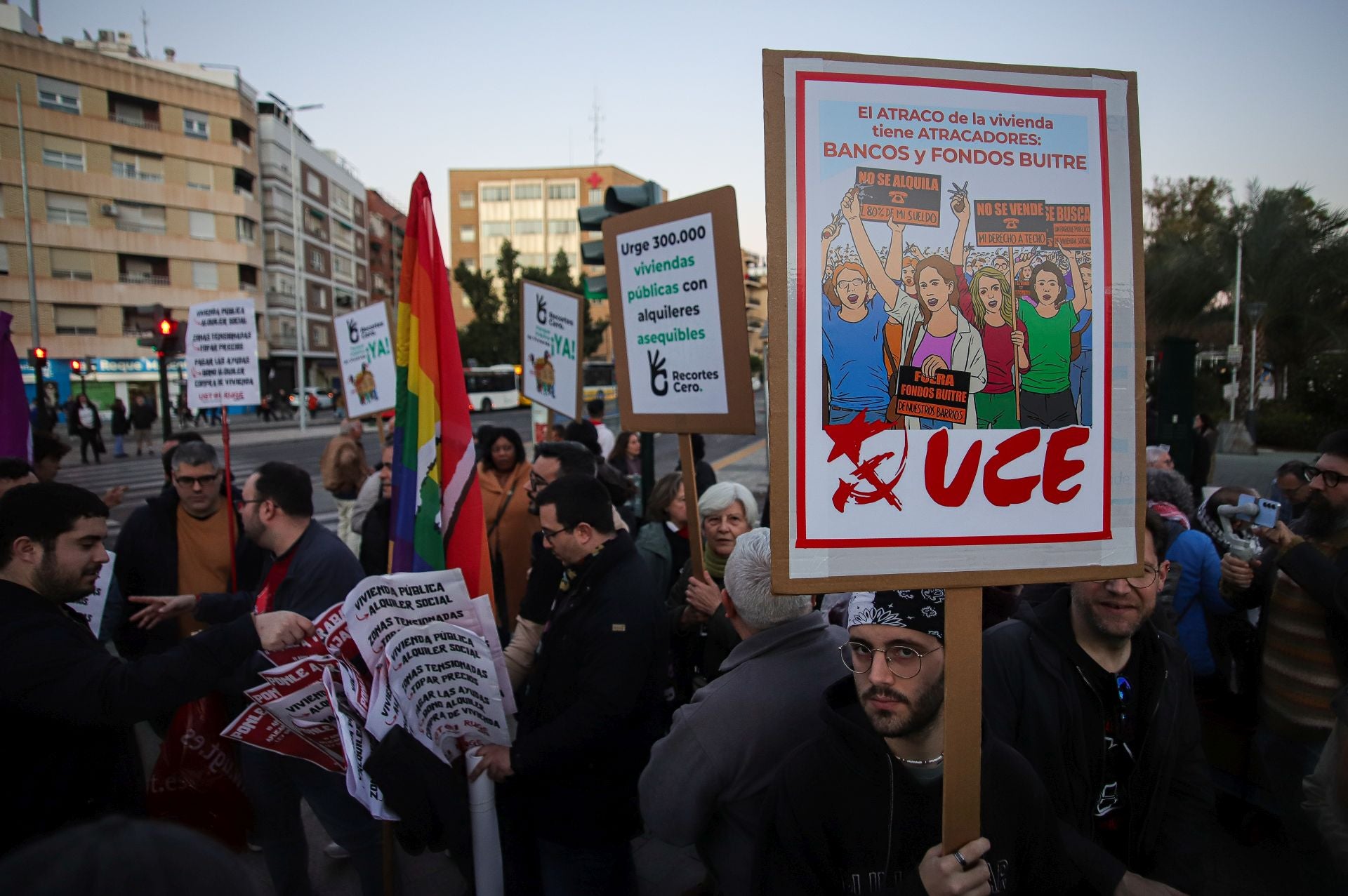 En imágenes, la marcha por la ILP por una vivienda digna