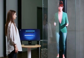 Empleados digitales. Avatar holográfico creado por la empresa murciana CloneByMe, basado en inteligencia artificial.